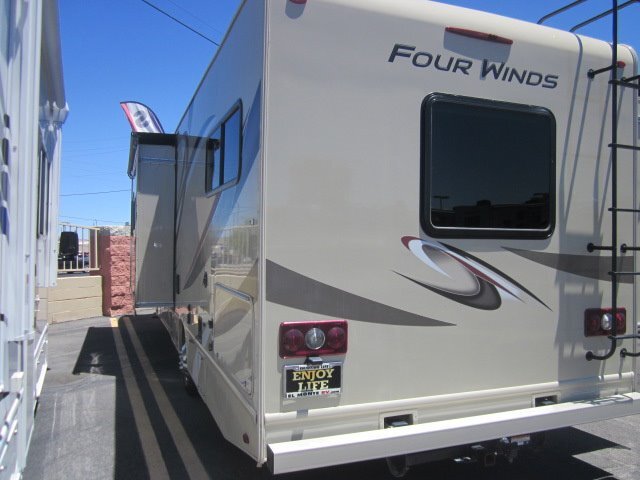2021 THOR FOUR WINDS 30D full