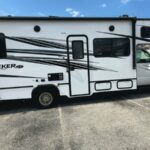 2024 FOREST RIVER SUNSEEKER 2950LE full