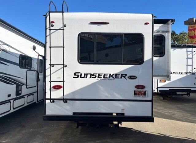 
								2024 Forest River Sunseeker 3010DS full									