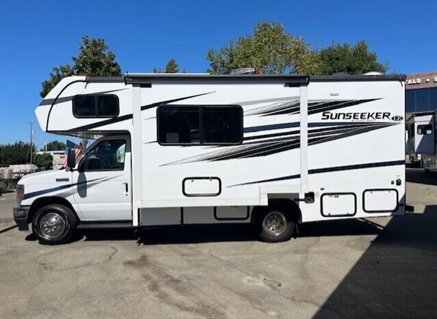 
								2024 Forest River Sunseeker 2150SLE full									