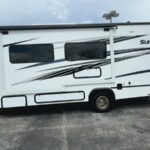 2024 Forest River Sunseeker 2550DSLE full