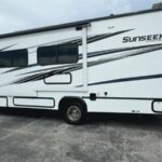 2024 Forest River Sunseeker 2550DSLE full