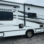 2024 Forest River Sunseeker 2550DSLE full