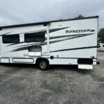 2024 Forest River Sunseeker 2550DSLE full