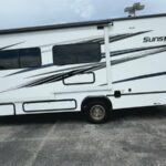 2024 Forest River Sunseeker 2550DSLE full