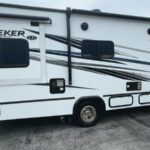 2024 Forest River Sunseeker 2550DSLE full