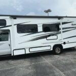 2024 Forest River Sunseeker 2550DSLE full