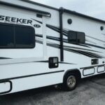 2024 Forest River Sunseeker 2550DSLE full