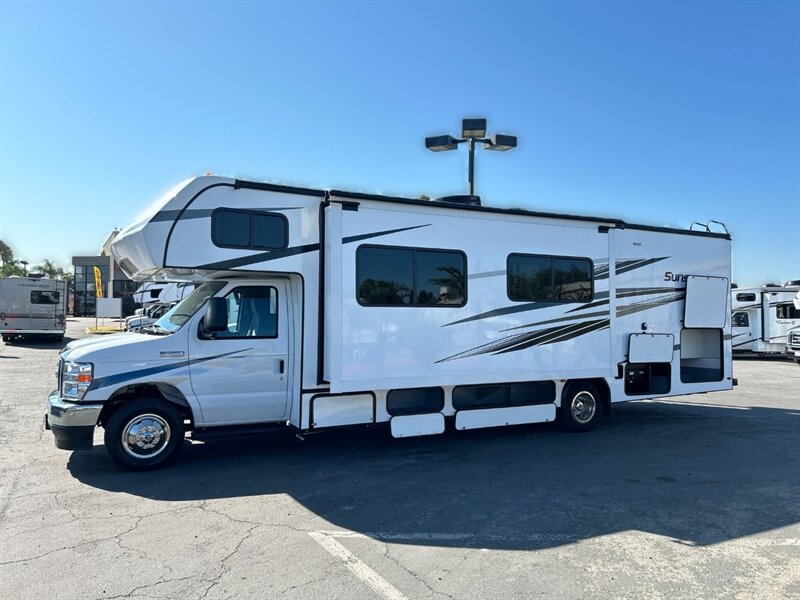 2024 FOREST RIVER SUNSEEKER 3010DS