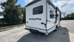 
										2024 Forest River Sunseeker 2550DSLE full									