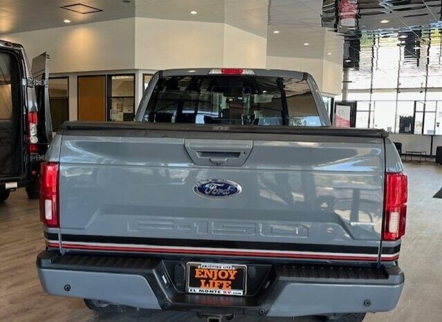 
								2019 Ford F-150 LARIAT full									