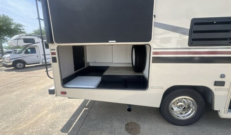 
								2023 Coachmen Leprechaun 230CB full									