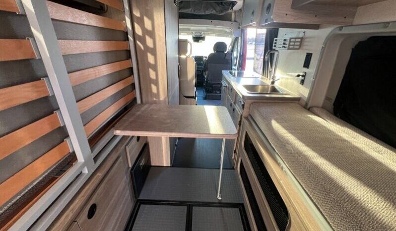 
								2023 Winnebago Solis 59PX full									