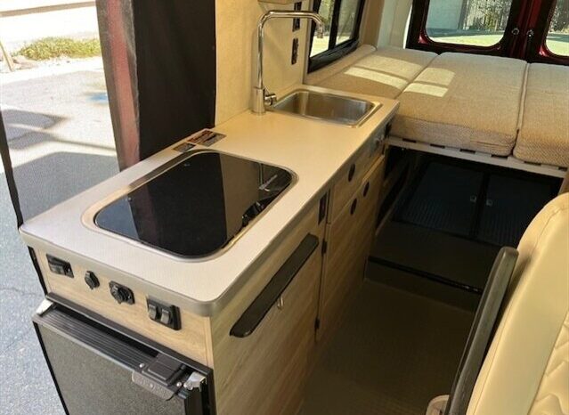 
								2023 Winnebago Solis 59PX full									