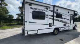 
										2024 Forest River Sunseeker 2550DSLE full									