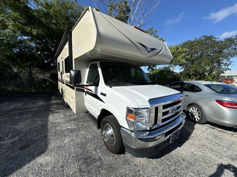 2023 Coachmen Leprechaun 230CB 230CB