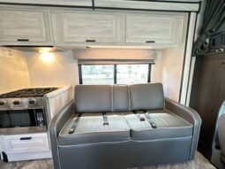 
										2023 Forest River Sunseeker 3250DSLE full									