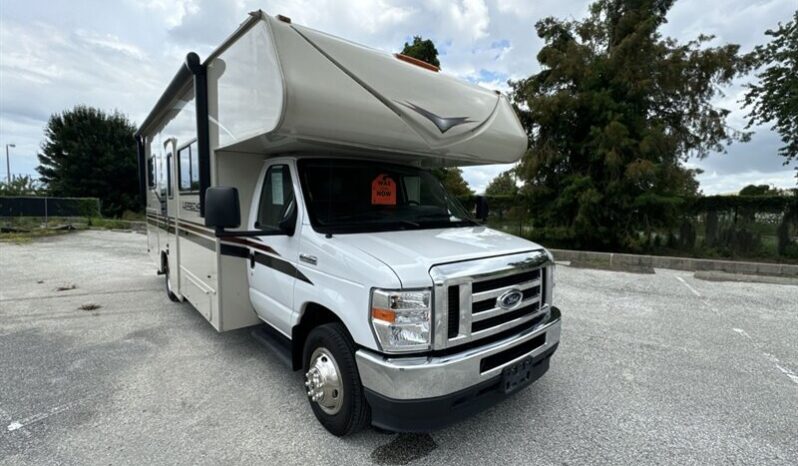 
								2023 Coachmen Leprechaun 230CB full									