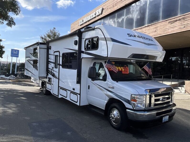 2023 Forest River Sunseeker 3250DSLE