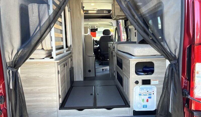 
								2023 Winnebago Solis 59PX full									