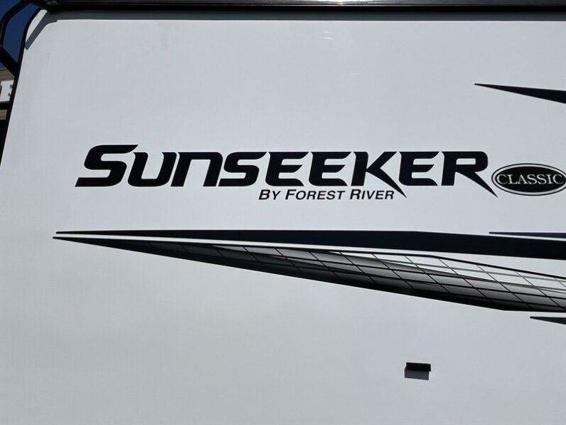 2023 Forest River Sunseeker 3270S