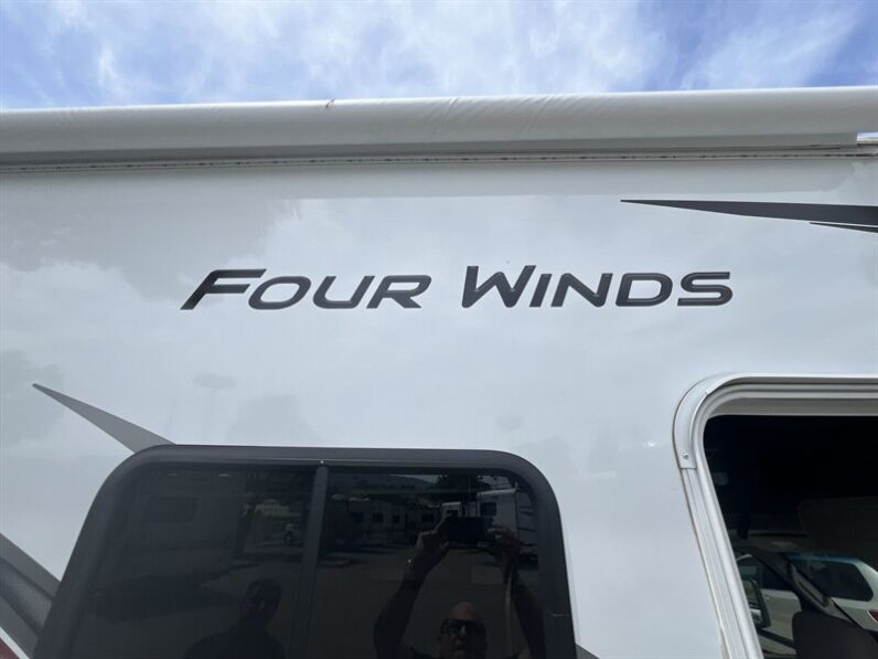 2024 Thor Four Winds 22E