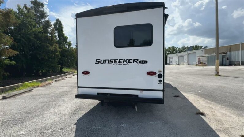 2024 Forest River Sunseeker 2550DSLE