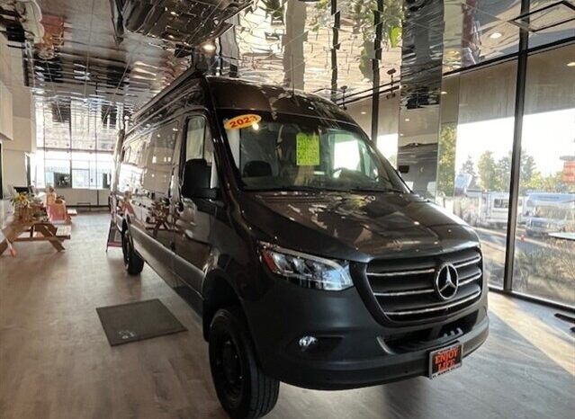 
								2023 Mercedes-Benz Sprinter Class B Conversion 2500 full									