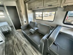 
										2023 Forest River Sunseeker 2550DSLE full									