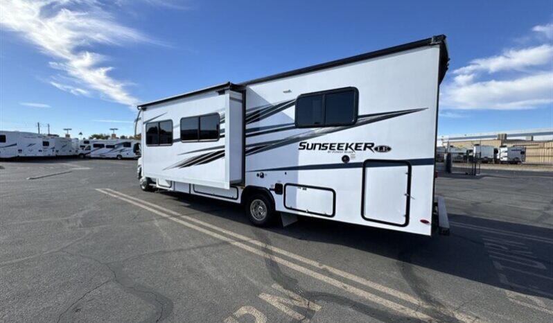 
								2024 Forest River Sunseeker 2850SLE full									