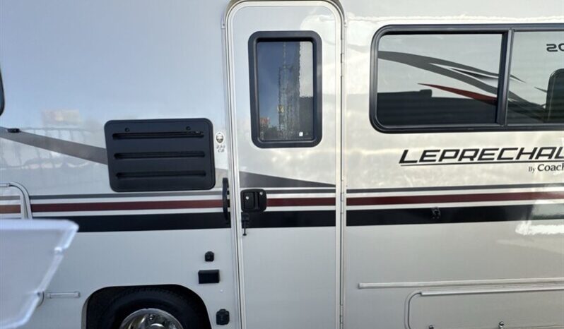 
								2023 Coachmen Leprechaun 230CB full									