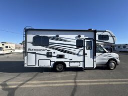 
										2023 Forest River Sunseeker 2350LE full									