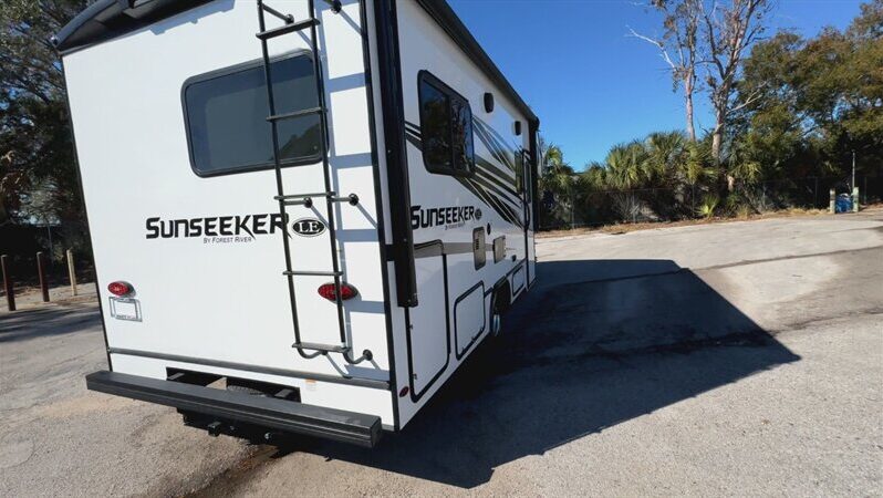 
								2024 Forest River SUNSEEKER 2150SLE full									