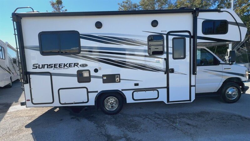 
								2024 Forest River SUNSEEKER 2150SLE full									