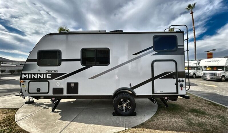 
								2024 Winnebago Micro Minnie 1700 full									