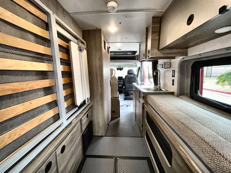 2023 Winnebago Solis 59PX