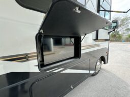 
										2024 Coachmen Pursuit 31BH full									