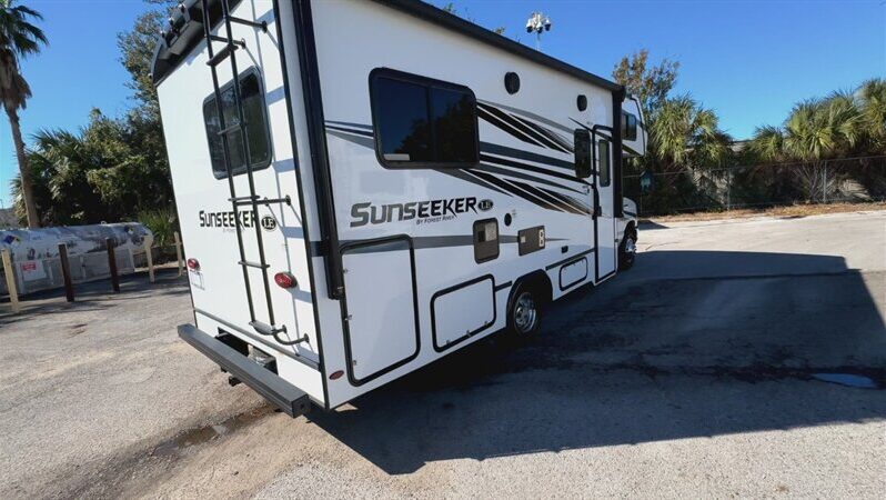 
								2024 Forest River SUNSEEKER 2150SLE full									