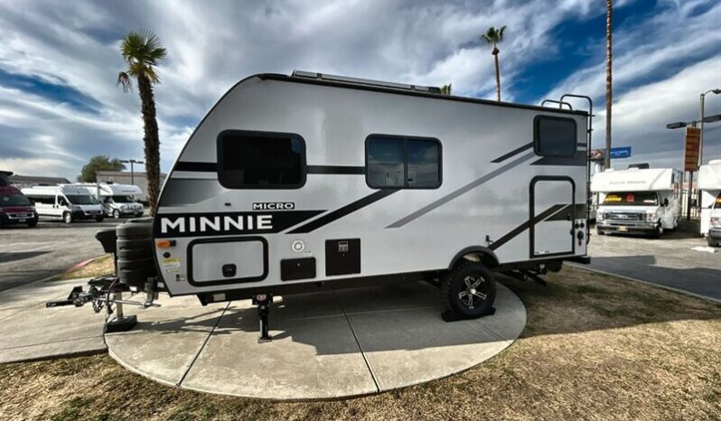 
								2024 Winnebago Micro Minnie 1700 full									