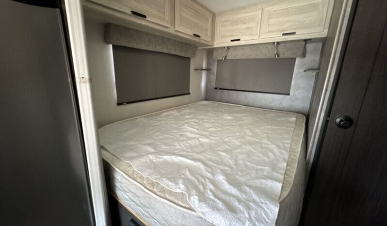 
								2023 Forest River Sunseeker 2350LE full									