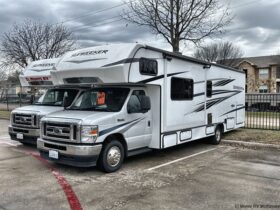 2023 Forest River Sunseeker 3250DSLE