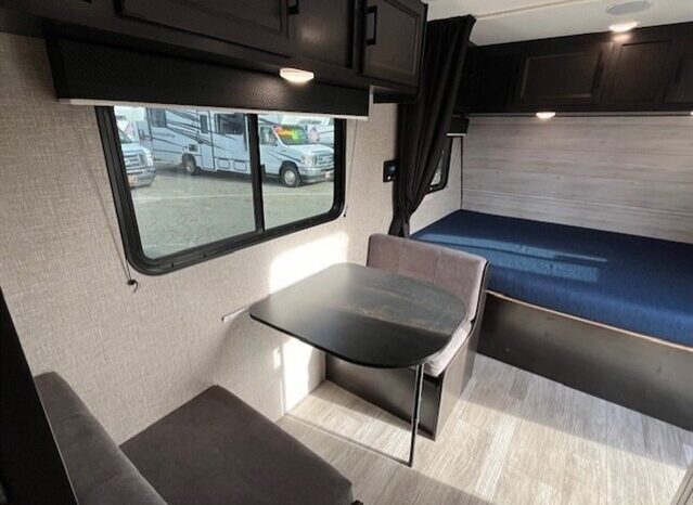 
								2022 JAYCO JAY FLIGHT BAJA M-174BH full									