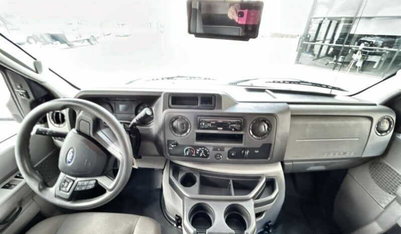 
								2023 Forest River Sunseeker 2350LE full									