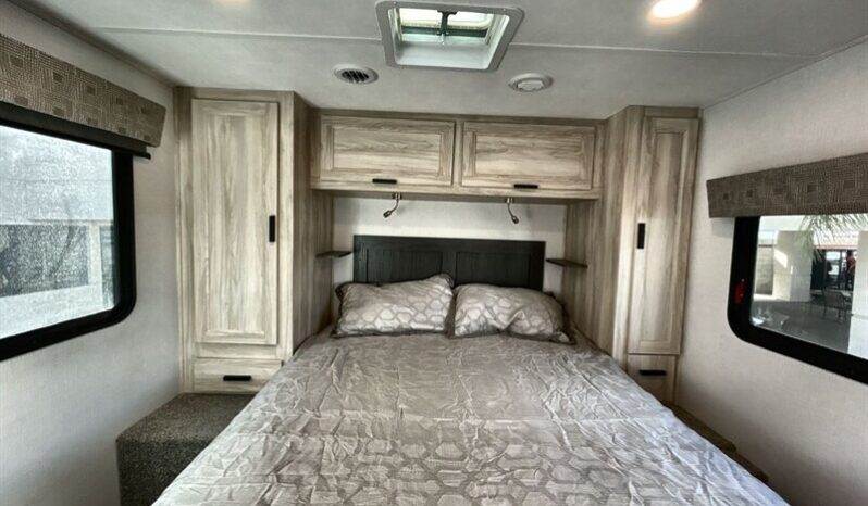 
								2024 Forest River Sunseeker 2850SLE full									