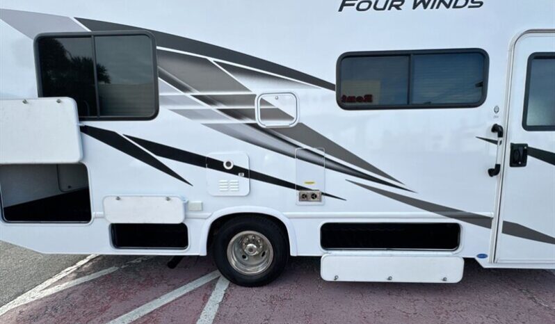 
								2024 Thor Four Winds 25V full									