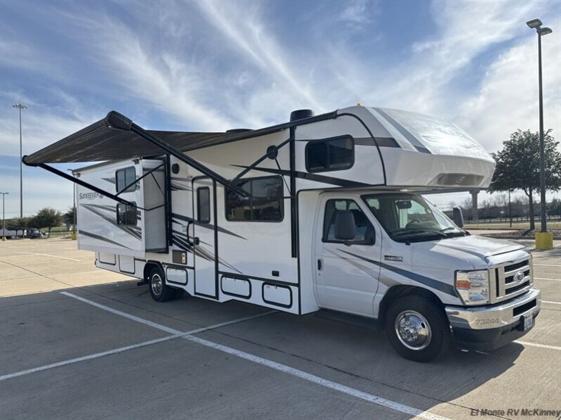 2023 Forest River Sunseeker 3250DSLE