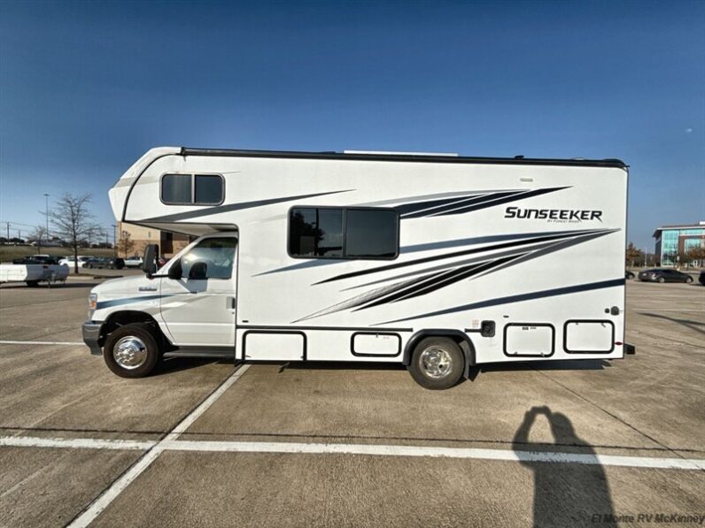 2023 Forest River Sunseeker 2350LE