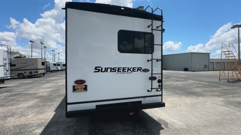 2024 Forest River Sunseeker 2550DSLE