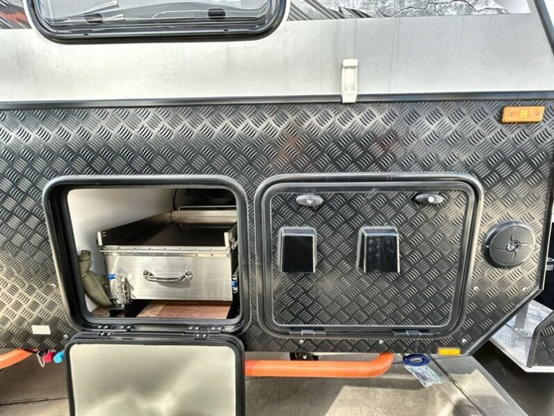 2024 MDC XT16HR FAMILY 22FT
