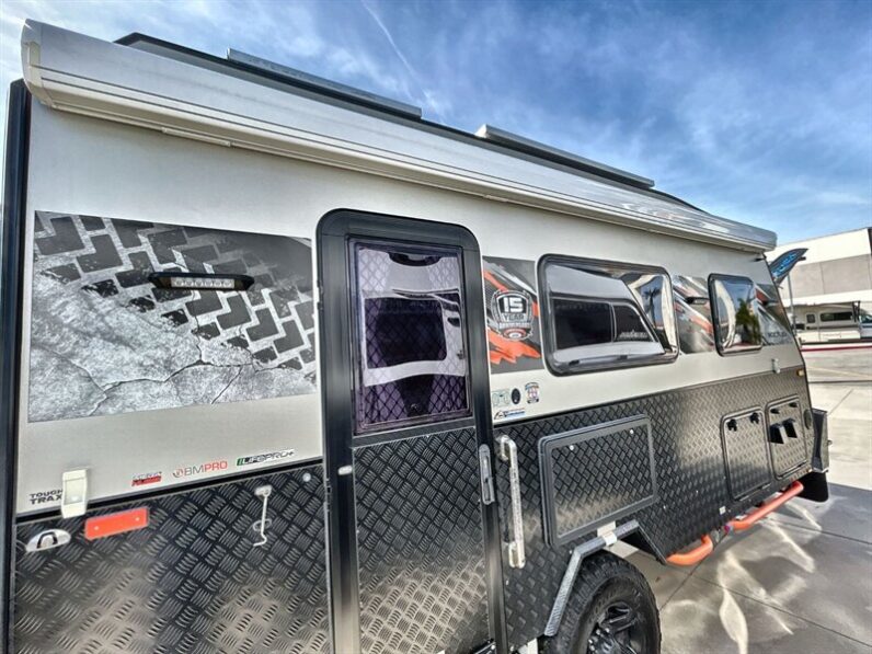 2024 MDC XT16HR FAMILY 22FT